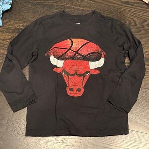 NBA Kids Black and Red Bulls Long Sleeve Tee